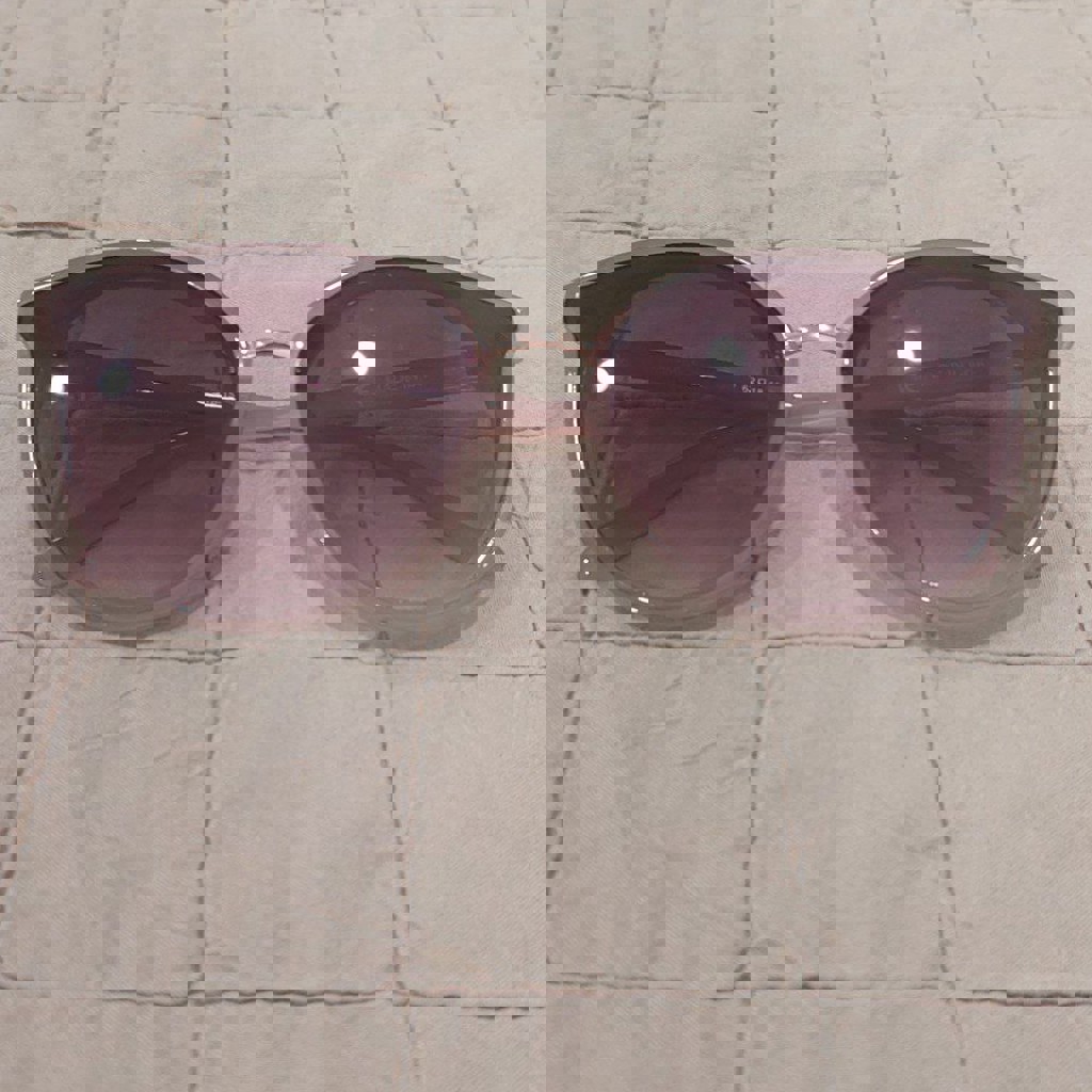 Розовые очки