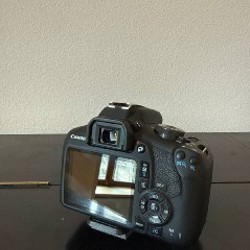 Canon 2000d - фото 2