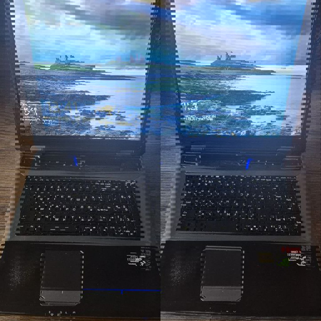 Игровой ноутбук CyberPowerPC Fangbook Evo