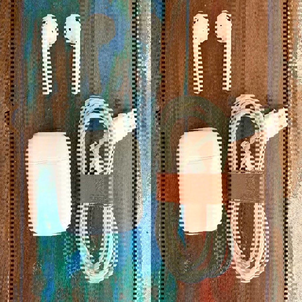 Наушники Apple AirPods