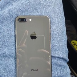 Iphone 8 Plus - фото 3