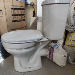 Унитаз б/у - фото 2