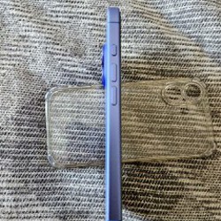 IPhone 16 - фото 4