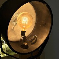 Светильник из уличного прожектора - фото 4