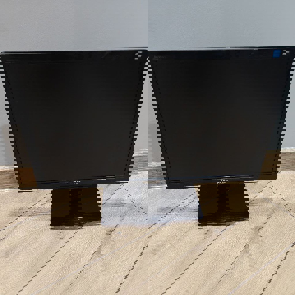 Монитор Philips Brilliance 234CL