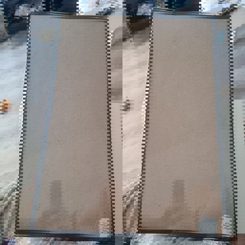 Чёрные алюминиевые рамки