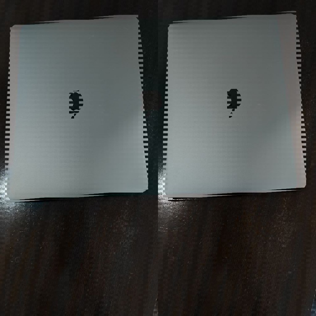 Ноутбук Apple MacBook Pro 16''