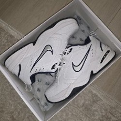Nike Air Monarch - фото 2