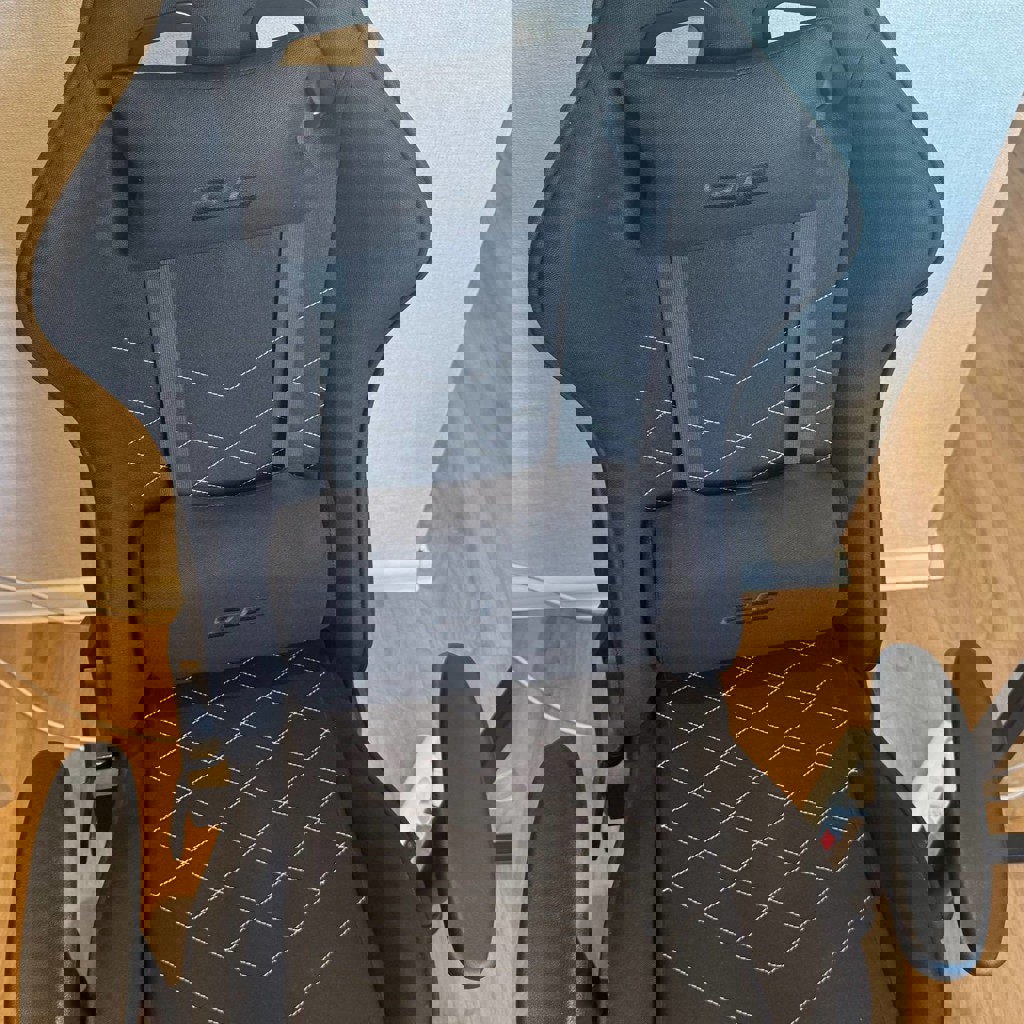 Геймерское кресло