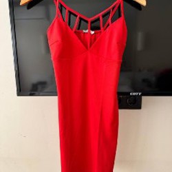 Красное платье - фото 2