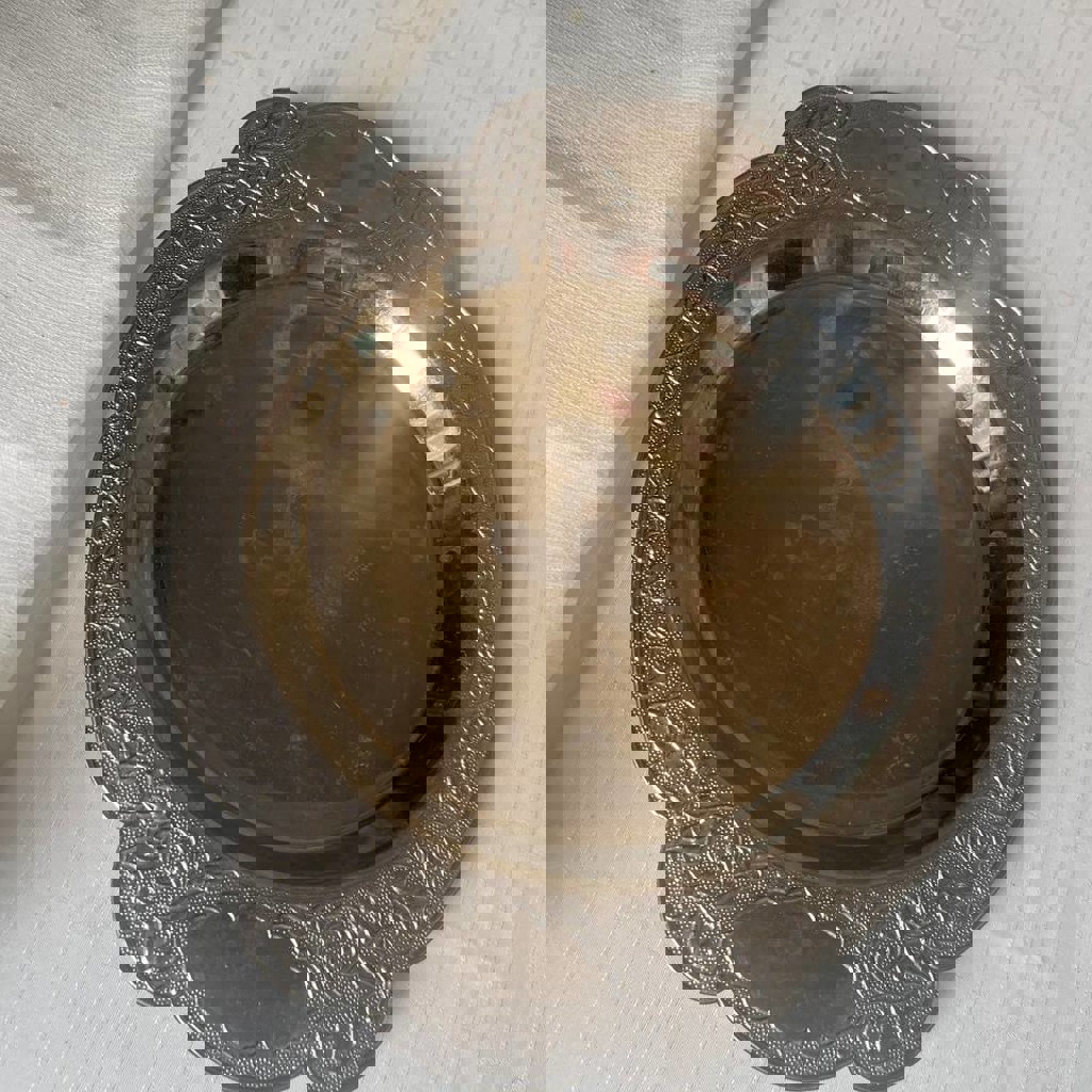 Металическое блюдо