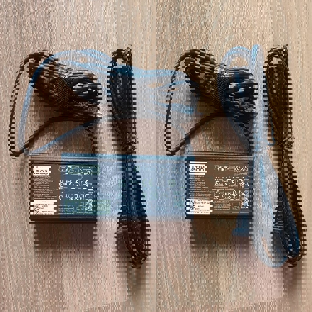 Зарядка для ноутбука