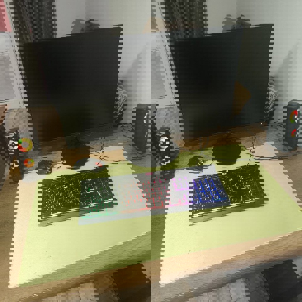 Компьютерный комплект