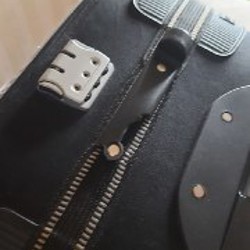 Чемодан - фото 2