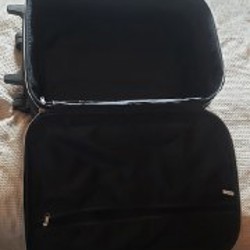 Чемодан - фото 3