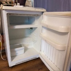 Холодильник однокамерный - фото 2