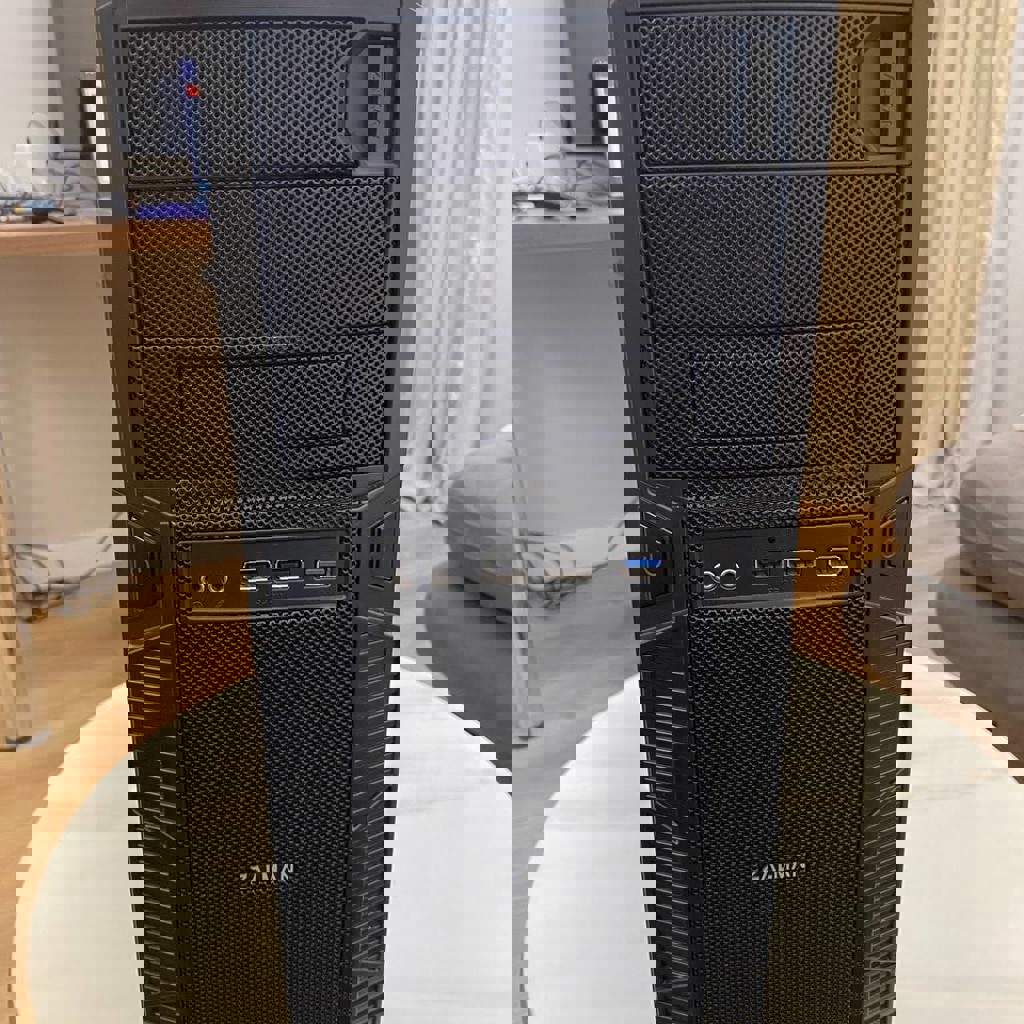 Корпус Zalman Z1