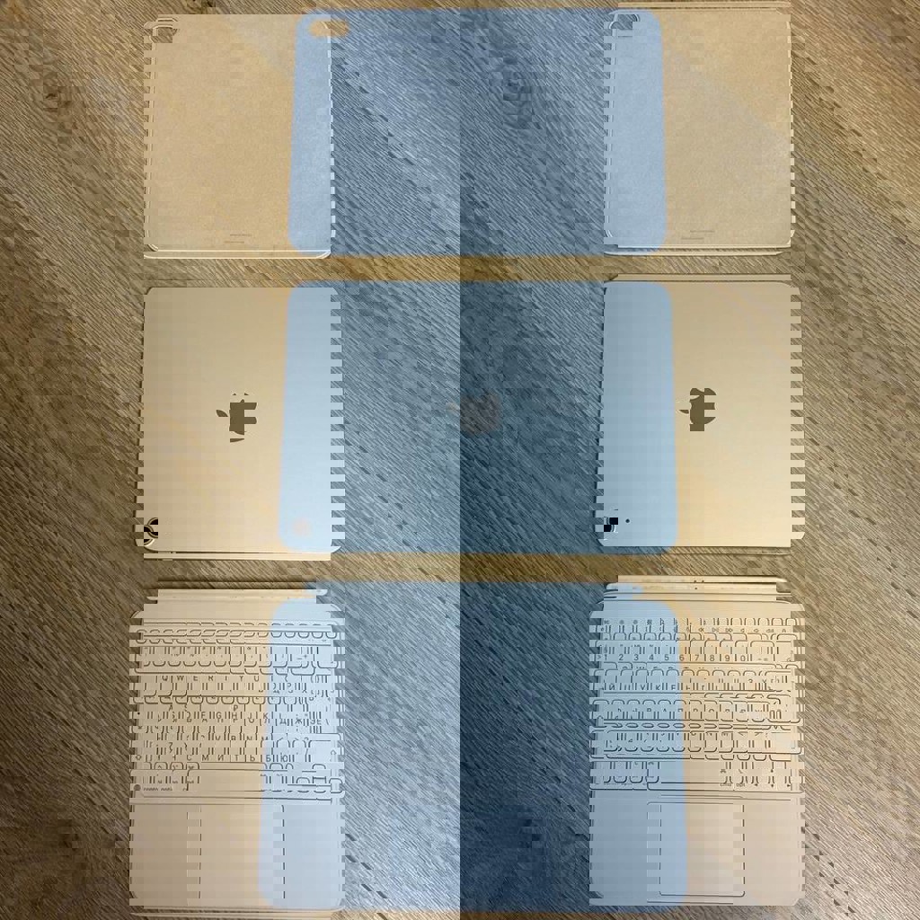 Чехол клавиатура в iSpace