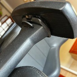 Игровое кресло HP Omen Citadel - фото 4