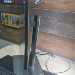 2К монитор Dell Ulrasharp - фото 3