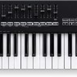 MIDI клавиатура Novation LaunchKey 61 - фото 5