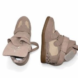 Красные ботинки - фото 2