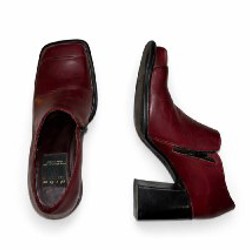 Красные ботинки - фото 4