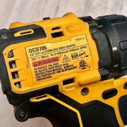 Шуруповёрт DeWalt DCD708 - фото 3