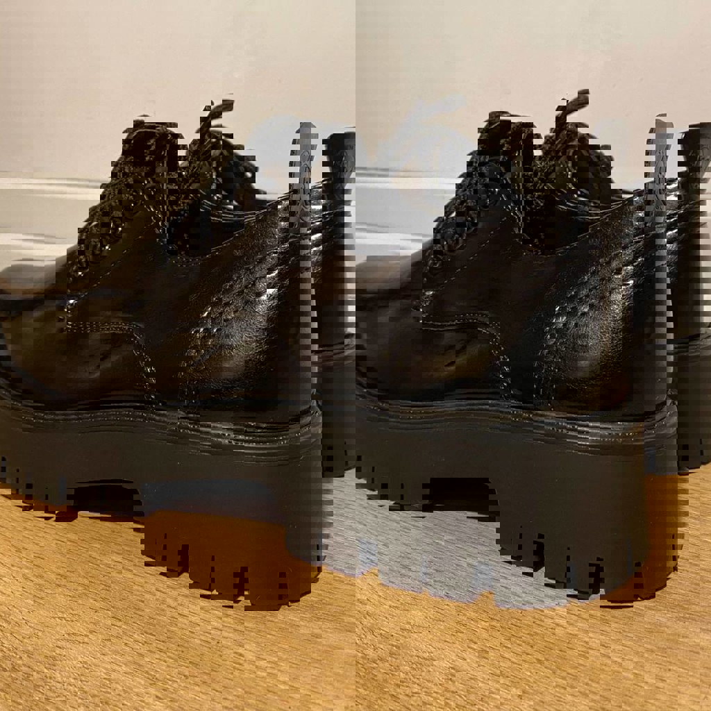 Чёрные туфли