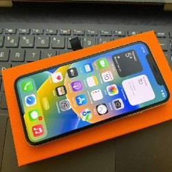 IPhone X - фото 2