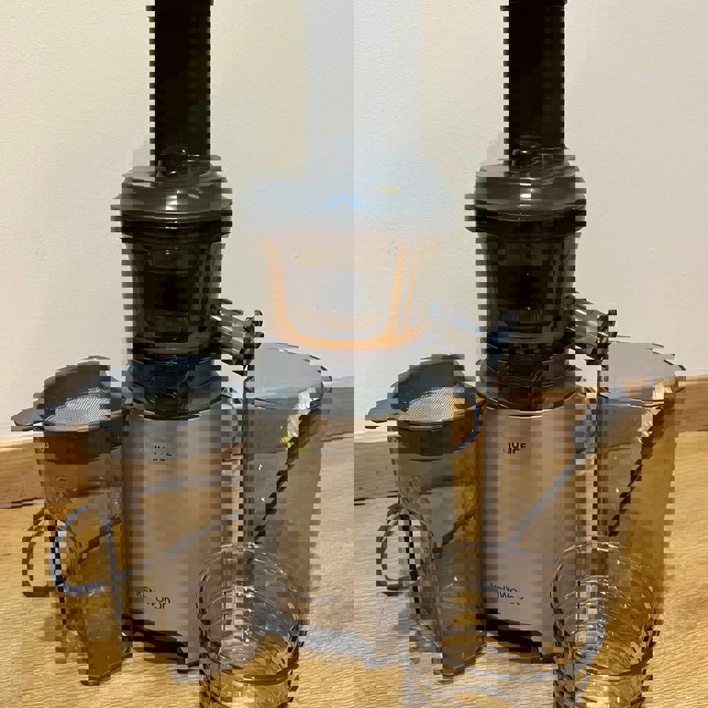 Шнековая соковыжималка Kenwood JMP 601SI