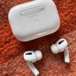 Apple AirPods Pro (1 Gen) - фото 3