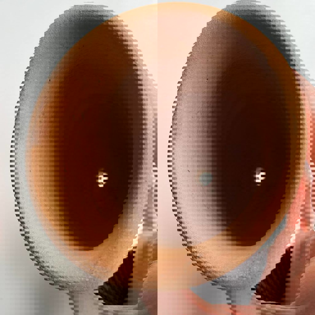 Горшок для цветов глиняный