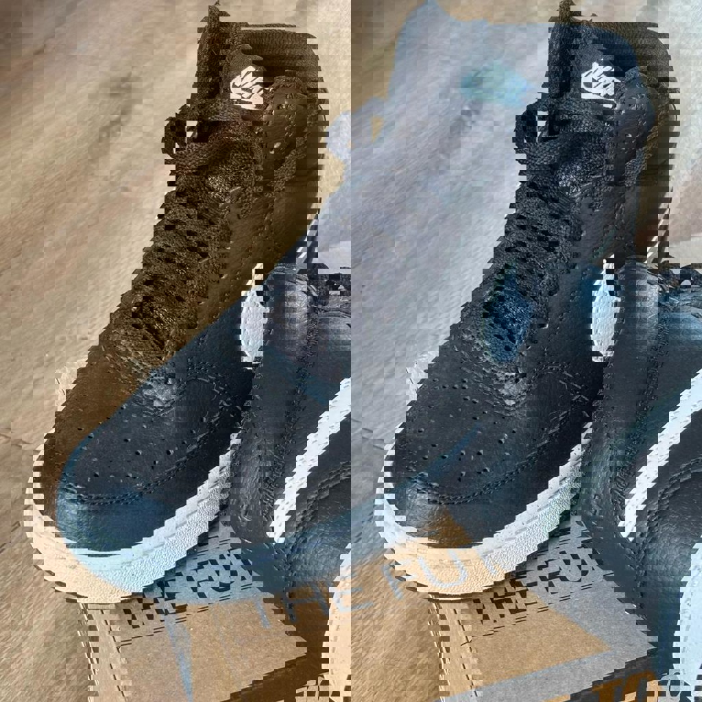 Кроссовки Nike Court Vision Mid Next Nature