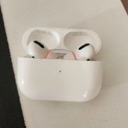 Air Pod Pro (Gen 2 MagSafe) - фото 3