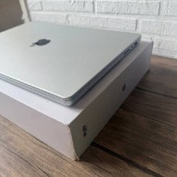 Macbook Pro 16 Inch 2024 - фото 4