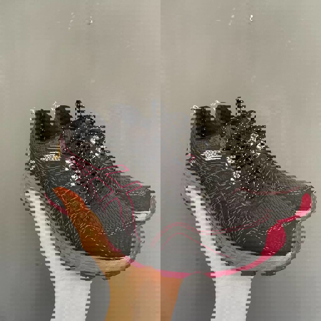 Кроссовки ASICS Gel-Venture 7