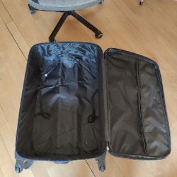 Небольшой чемодан с котами - фото 5