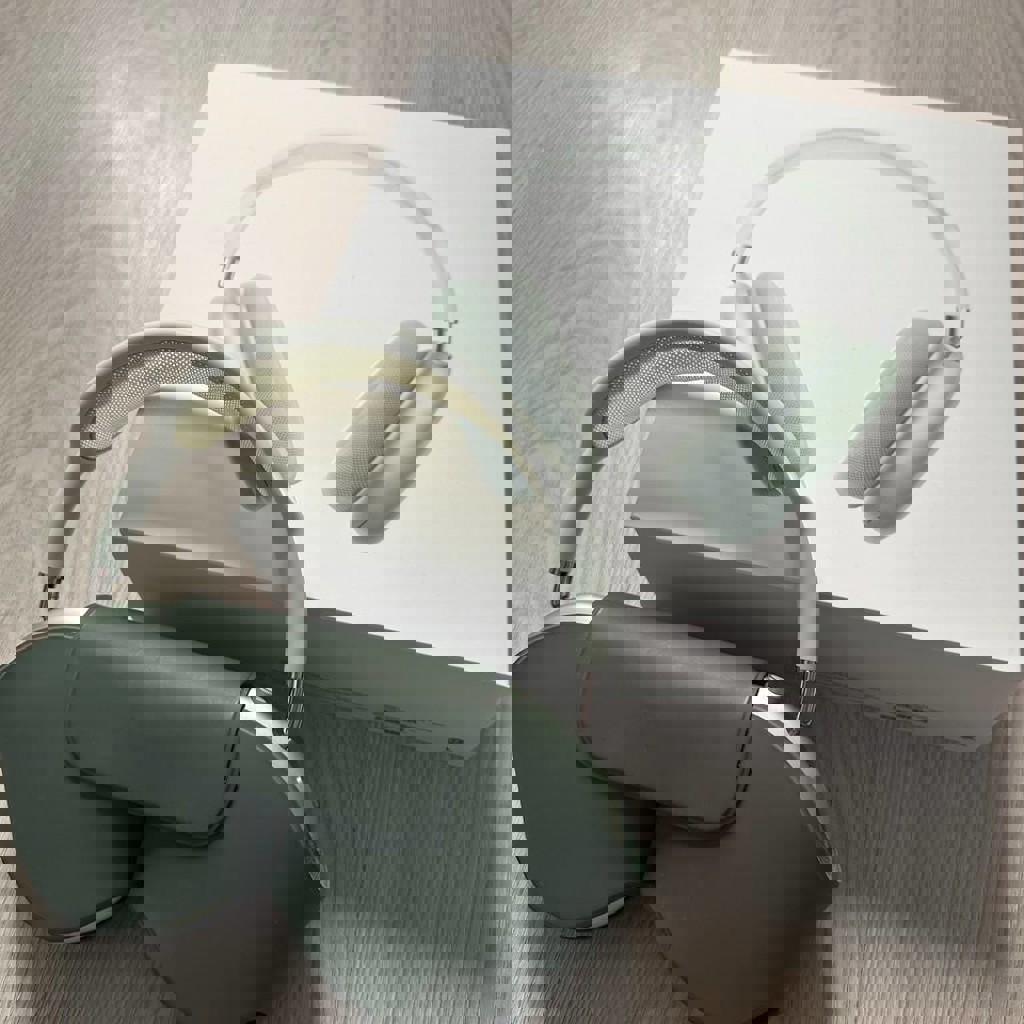 Наушники Apple AirPods Max