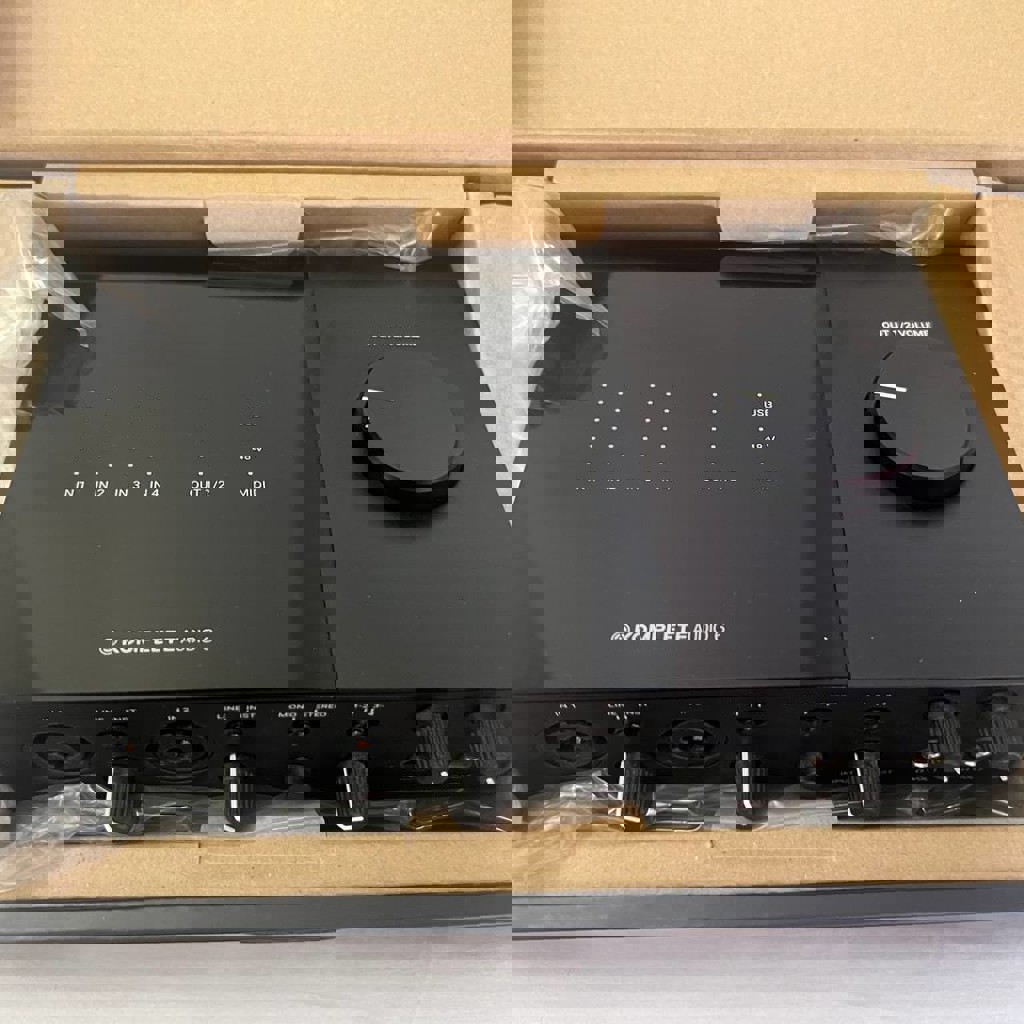 Аудиокарта Native instruments komplete audio 6 mk2