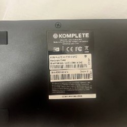 Аудиокарта Native instruments komplete audio 6 mk2 - фото 2