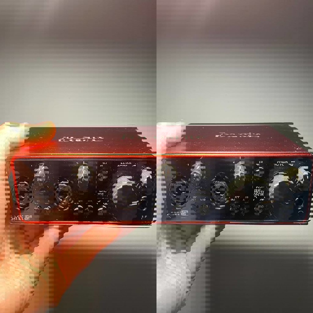 Звуковая карта Scarlett 2i2 3rd gen