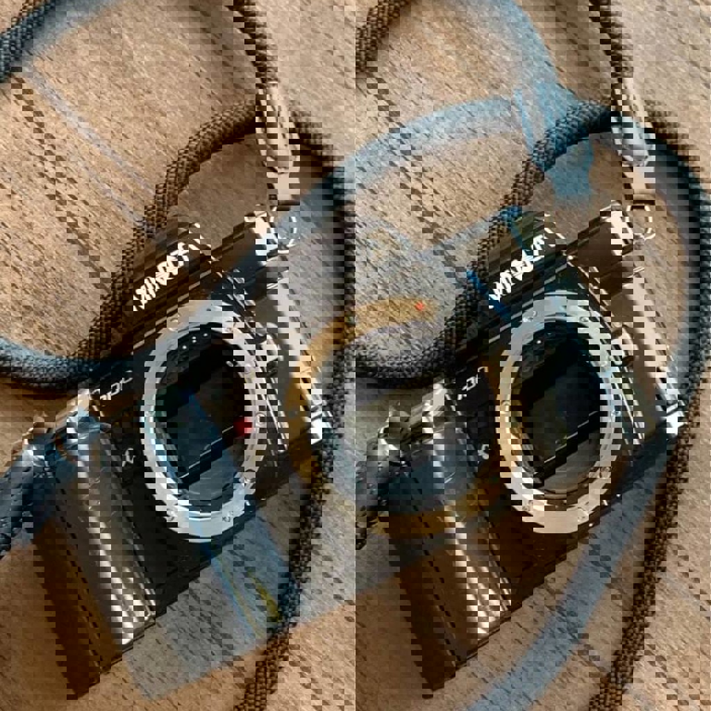 Пленочный фотоаппарат Minolta 7000AF