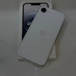 IPhone 16e - фото 2