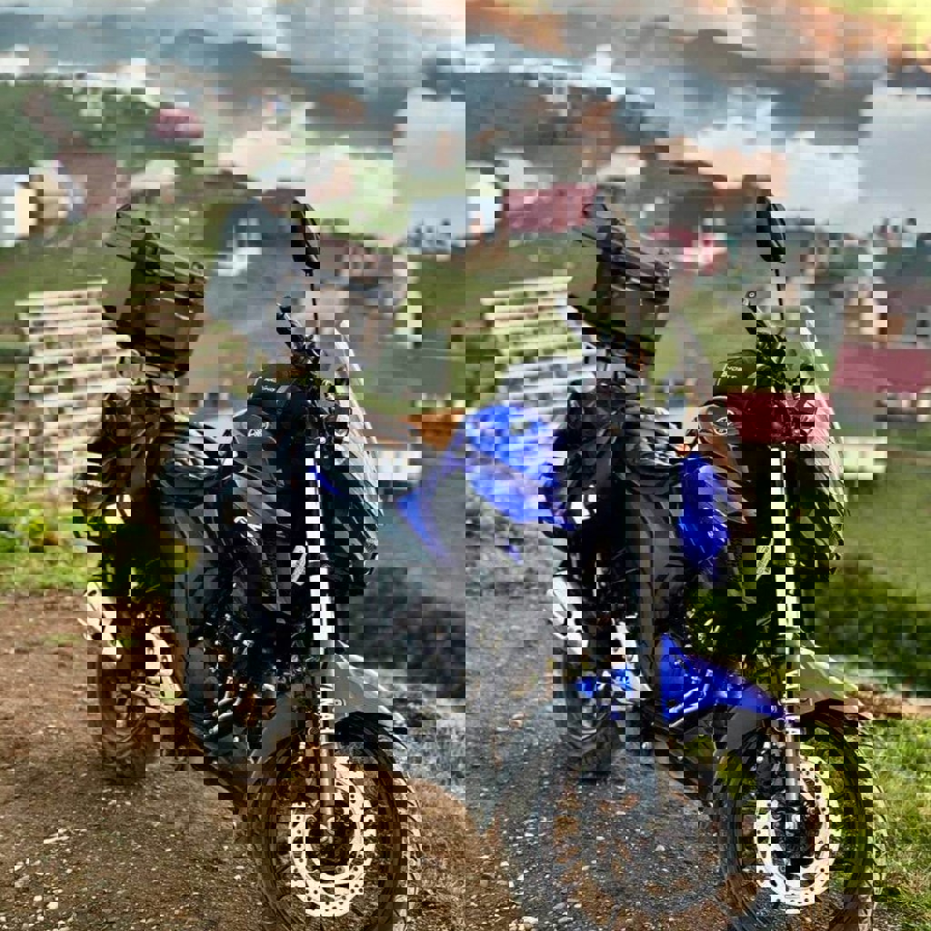 Мотоцикл Yamaha FZ25