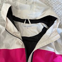 Лёгкая куртка-ветровка - фото 2