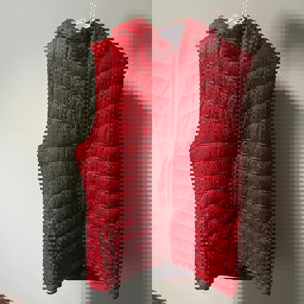 Мужская жилетка