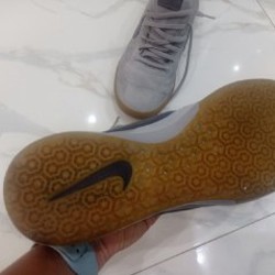 Куртка весенняя - фото 4