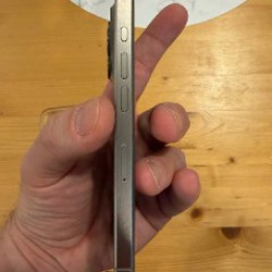 IPhone 15 Pro 256GB Natural Titanium - фото 6