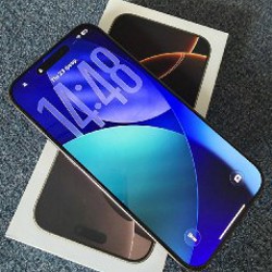 IPhone 16 Pro Max 256GB Gold - фото 3